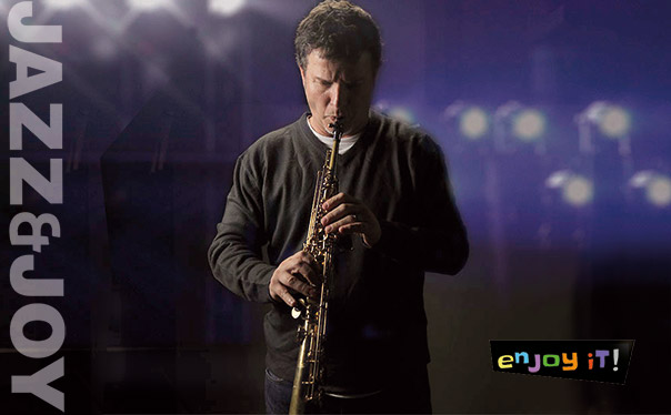 Saxofonista de jazz - Alphaville - SP